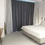 ゼラニウム ゲイ レジデンス