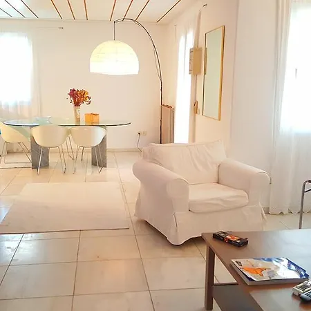 Geranium Residence Adults Only מלון