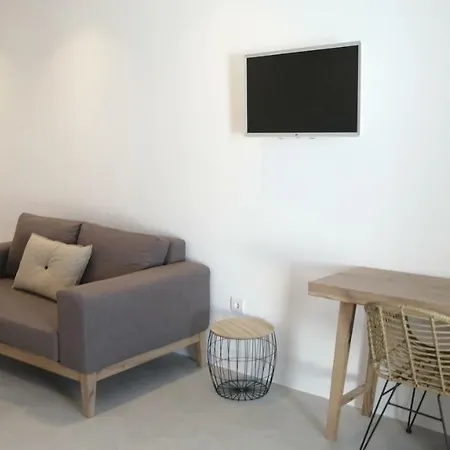 Geranium Residence Adults Only 4*