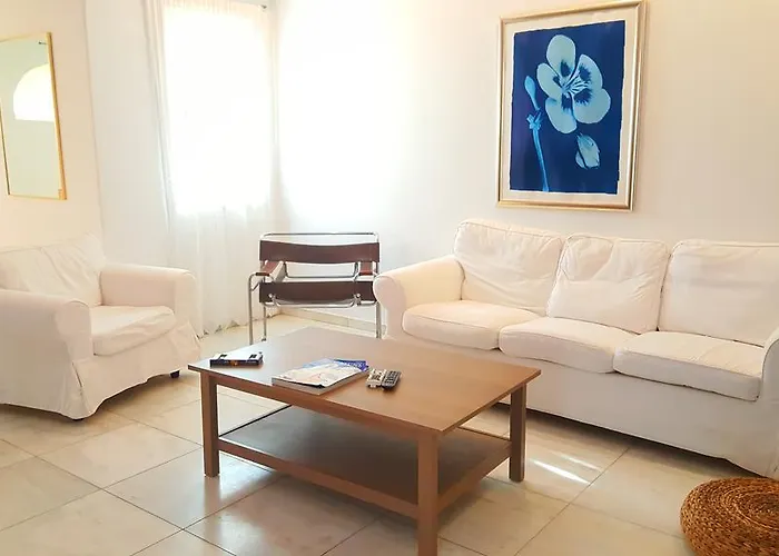 Geranium Residence Adults Only 4*