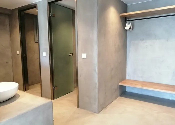 Geranium Residence Adults Only